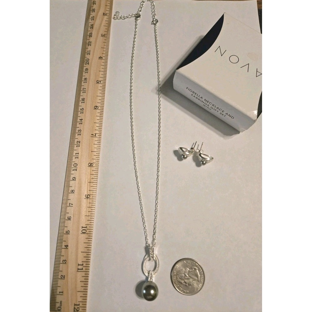 Fiorella AVON Necklace & Earrings Set Grey Faux Pearl Silver Tone NIB Marked NVC